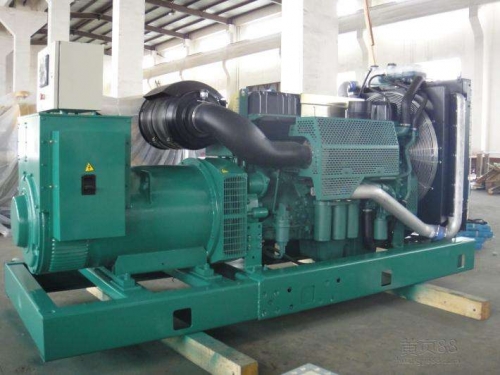 黑龙江康明斯发电机出租：确保您的业务不间断！